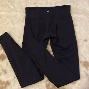 Lulu lemon size 6 leggings